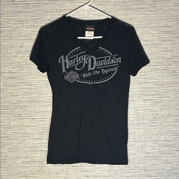 Harley-Davidson Tops - Harley-Davidson Cocoa Beach FL Black Graphic V-Neck L Ride the Legend  (188)